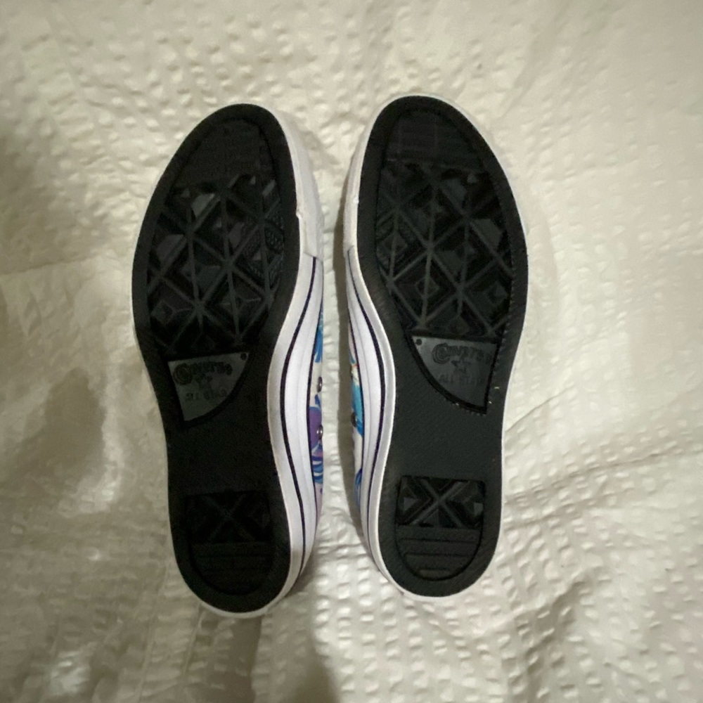 COPY - Converse - Picture 5 of 5